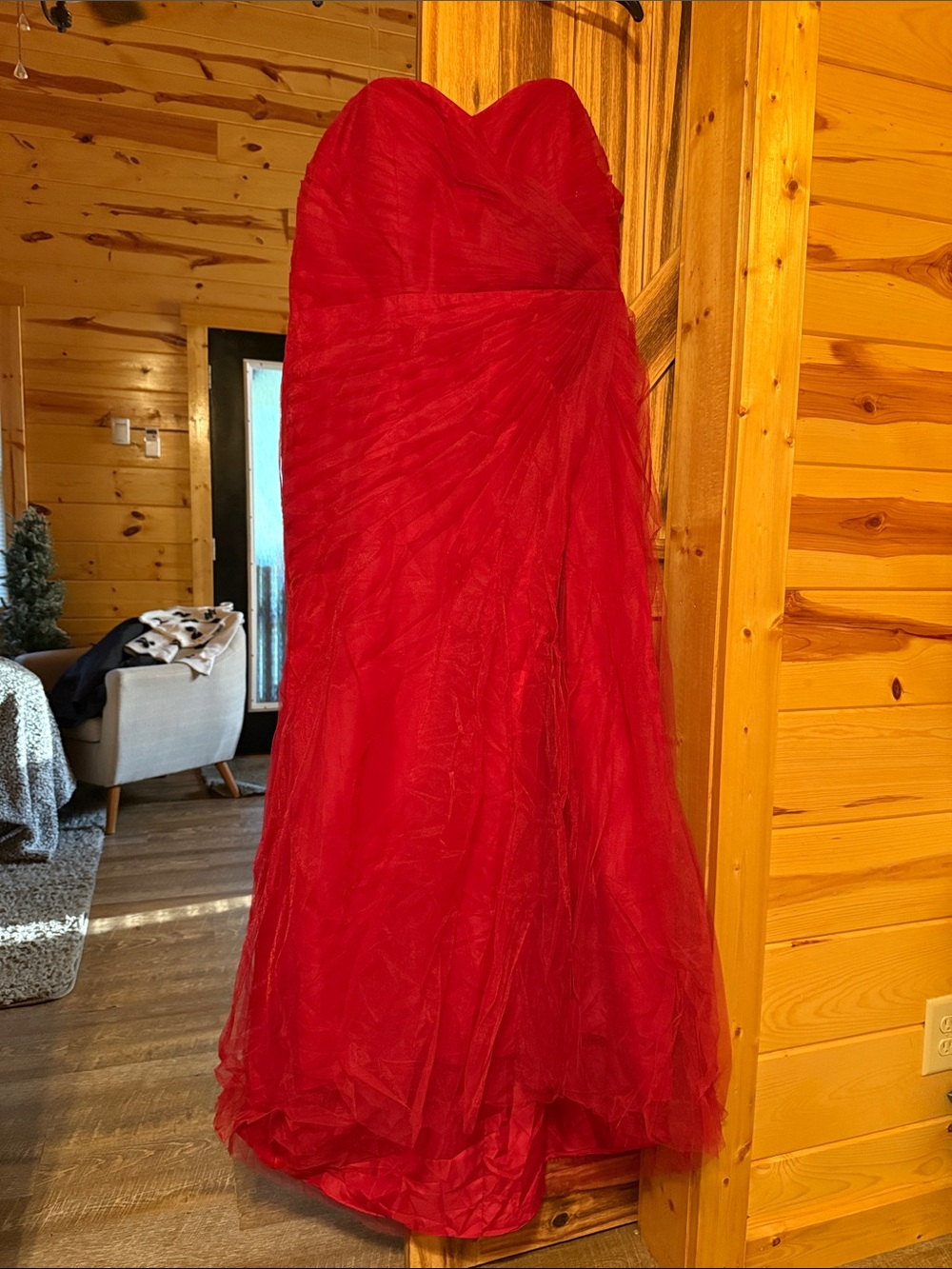Red Strapless Evening Gown - Classic Sweetheart Silhouette